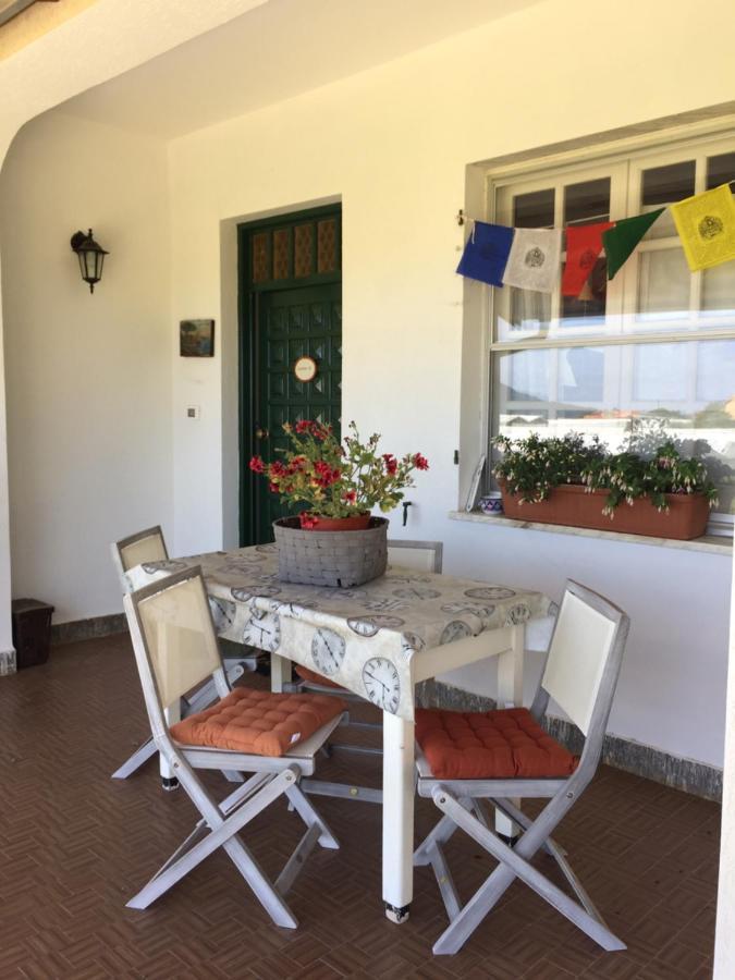 Apartamento Alchimia House Cisano sul Neva Exterior foto