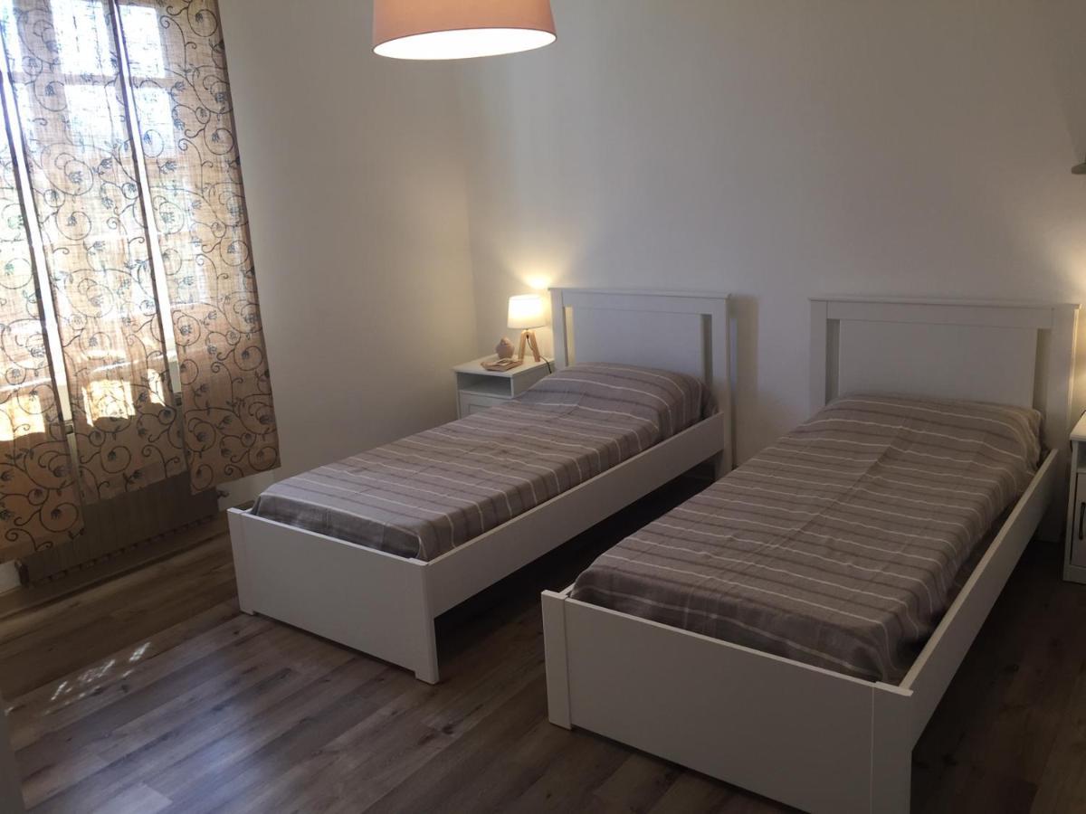 Apartamento Alchimia House Cisano sul Neva Exterior foto